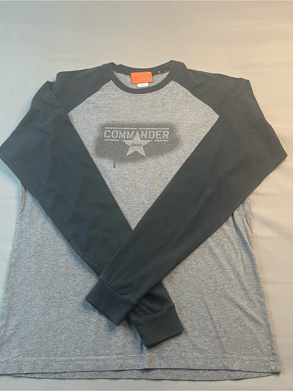 Jeep Commander Raglan Long Sleeve Tee - Light Gray & Black